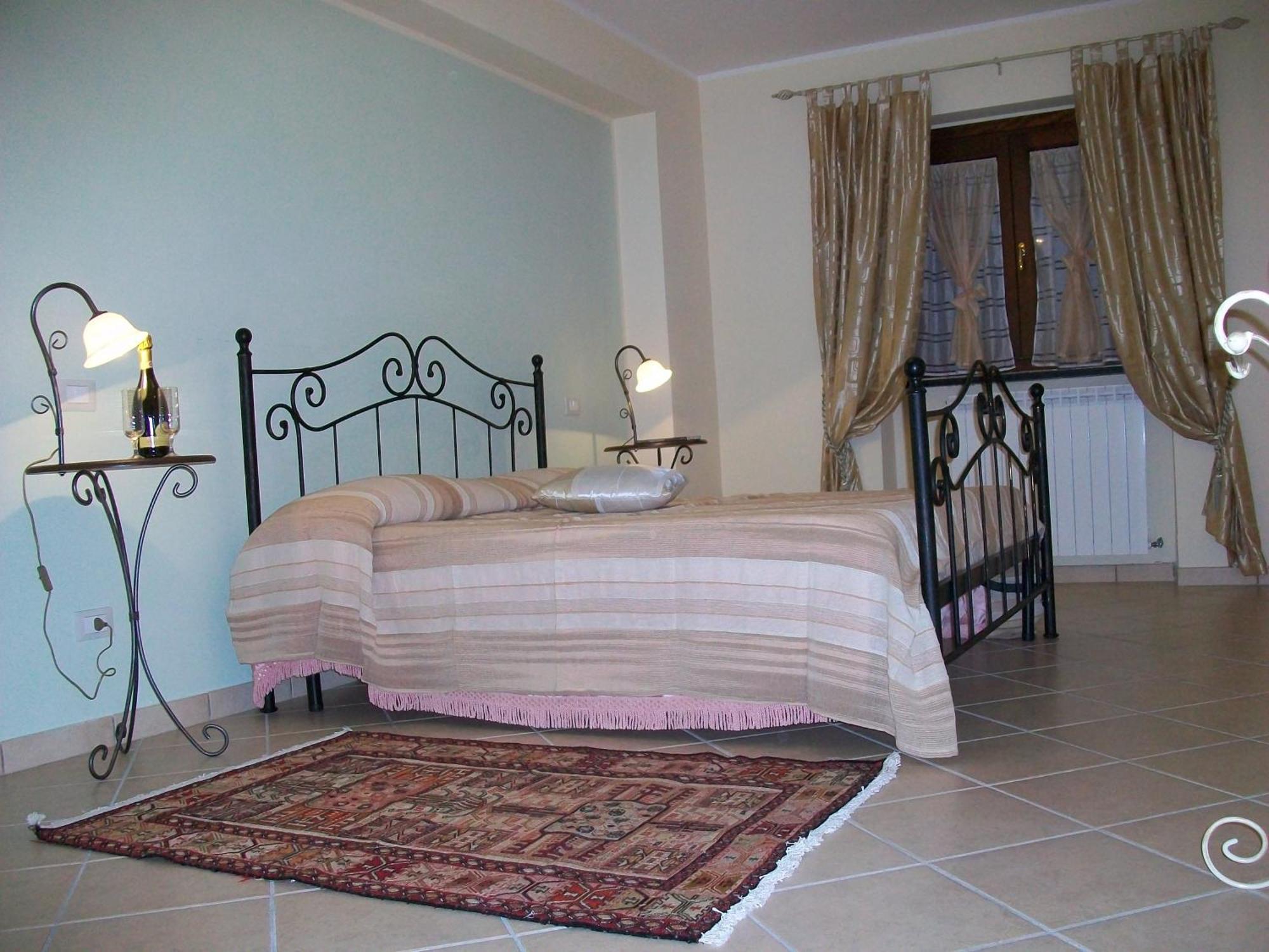 Casa Vacanze Il Castello Pescina Eksteriør bilde